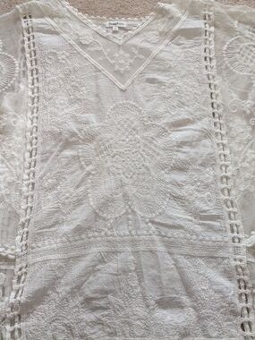 White Embroidered V-Neck Tunic Festival Cover Up Summer Bohemian